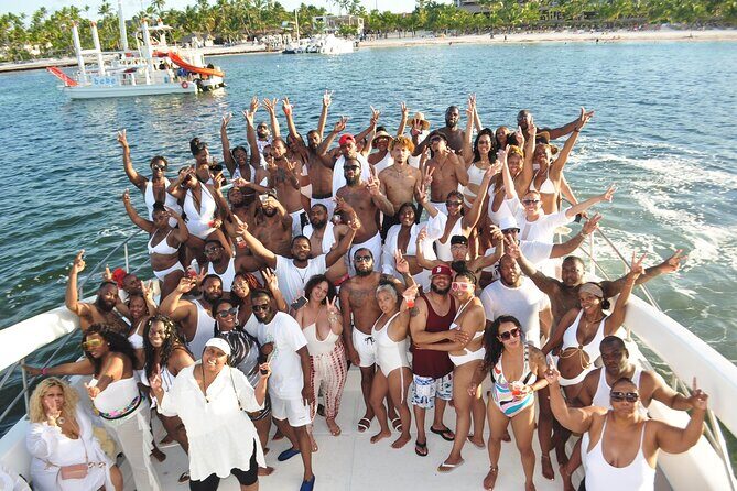 Sosua Party Boat -Snorkeling-Brunch-Drinks-Snacks-Transportation - Transportation and mobile ticket: how to reduce stress on a day at sea