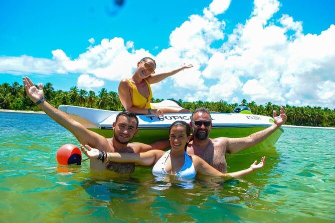 Speedboat Adventure in Punta Cana - Wildlife sightings from the boat: dolphins and stingrays