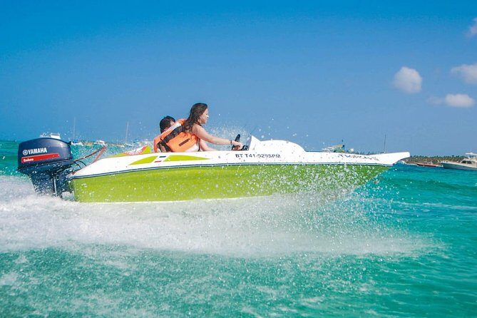 Speedboat Adventure in Punta Cana - Boat driving time: the adrenaline bonus (and how to make the most of it)