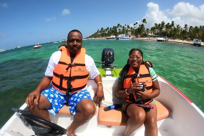 Speedboat Adventure to Snorkeling Spot and Natural Pool - The Natural Pool Sandbar: Shallow Water, Music, and Easy Walking