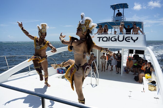 Taiguey Emotion Show - The Party-Boat Portion: Dancers, Step-Taught Rhythms, and Crew Energy