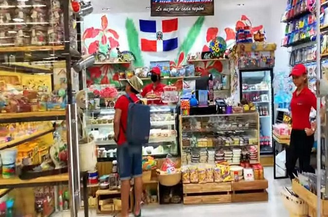 Tour of Souvenirs, Shopping in Punta Cana with Transportation Included - Who This Tour Suits Best (And Who Should Skip It)
