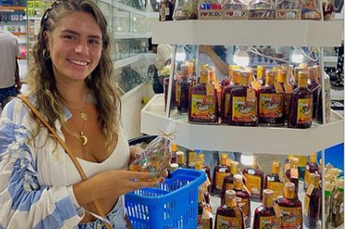 Tour of Souvenirs, Shopping in Punta Cana with Transportation Included - Should You Book This Punta Cana Souvenir Tour?