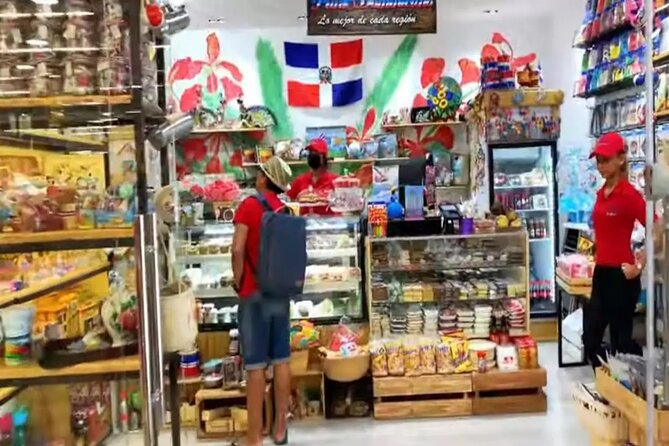 Tour of Souvenirs, Shopping in Punta Cana with Transportation Included - How the Guide Changes the Shopping Experience