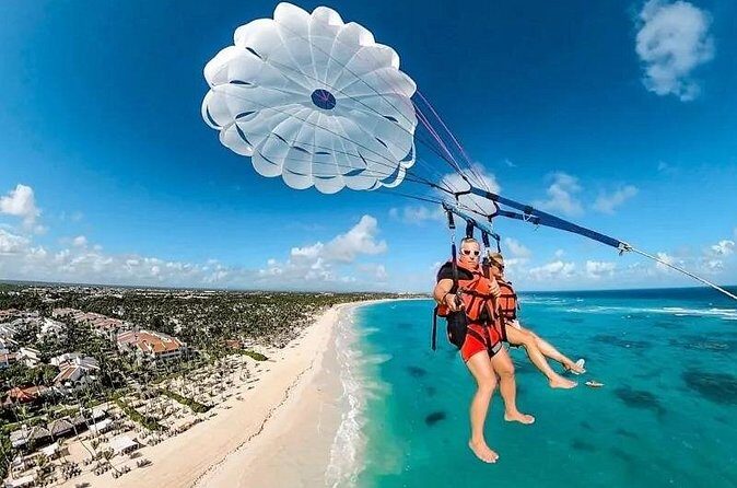 Tours Parasailing Punta Cana - What to bring for Punta Cana heat (and the lack of A/C)