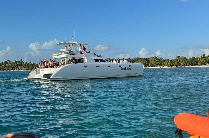 Tours to Saona Island - Lunch and all-inclusive style service: good value, with limits
