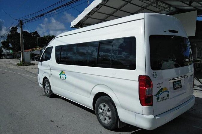 Transfer from Punta Cana to Bayahibe - Price and value: $160 per group up to 6