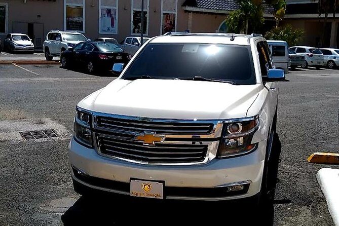 Transfers From Punta Cana Airport (PUJ)<=> To All Place at Uvero Alto Punta Cana - Small details that matter: alcohol add-ons, baby seats, and WiFi expectations