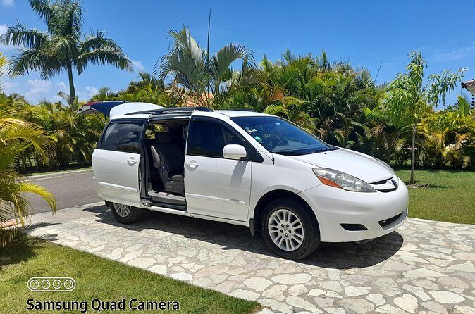 transporte privado Airport puerto plata /to, Samaná las Terrenas - Vehicles and group size: mini-van when you’re more than five