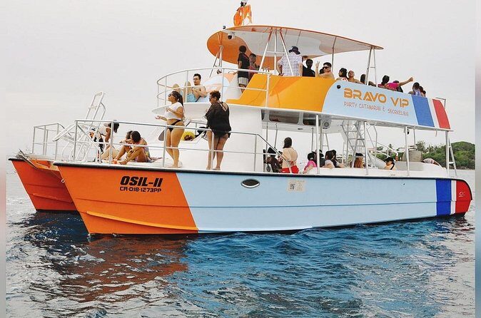 VIP Party Boat & Snorkeling - Crew and safety: where the fun gets organized