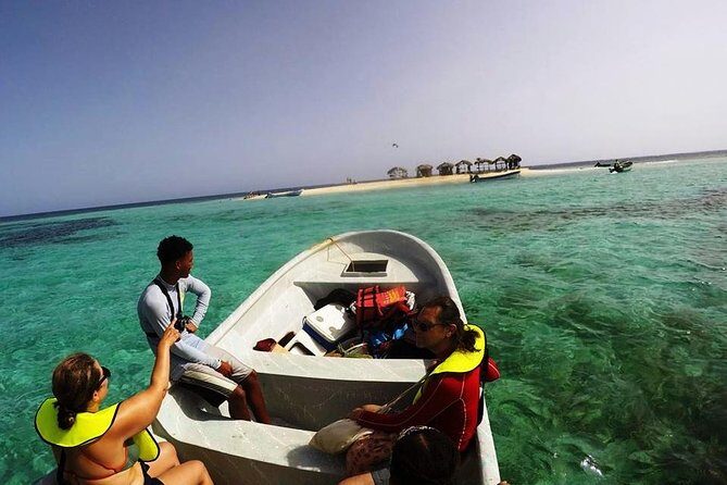 VIP tour to Paradise Island & The Mangroves - Why This Starts at 6:00 am (And Why You’ll Be Glad)