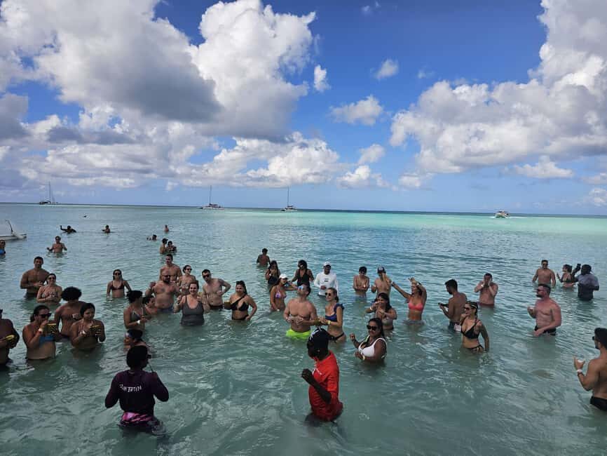 VIP tour to Saona Island by speedboat with a visit to paradise beaches - The final paradise beach stop: the payoff after a full day