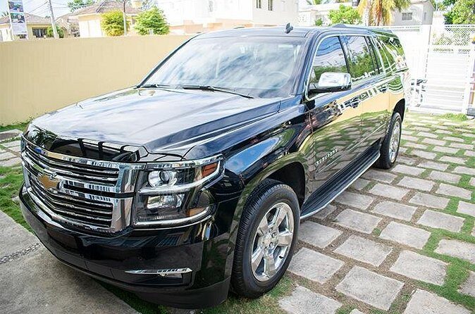 VIP Transfer Punta Cana Airport to Punta Cana & Bavaro Hotels (Not Uvero Alto) - Price and value: $70 per group up to four