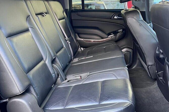 VIP Transfers PUJ Airport to Bavaro and Punta Cana Hotels - Getting picked up at PUJ: where you meet the driver