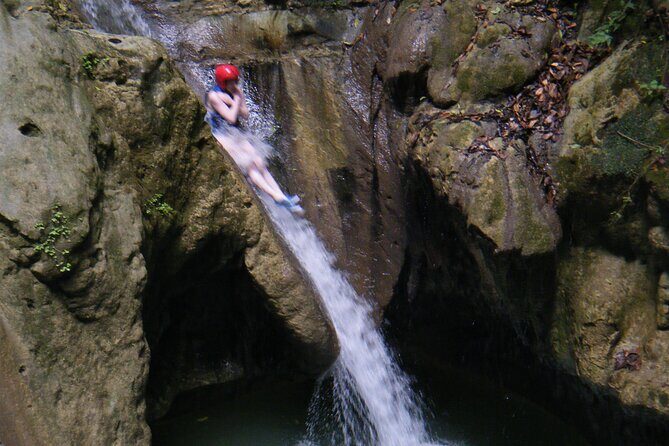 Waterfalls of Damajagua from Puerto Plata - Water Shoes, Lockers, and the Stuff You Carry