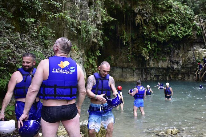 Waterfalls of Damajagua Tour - Guides Francis and Piro: friendly coaching with safety in mind