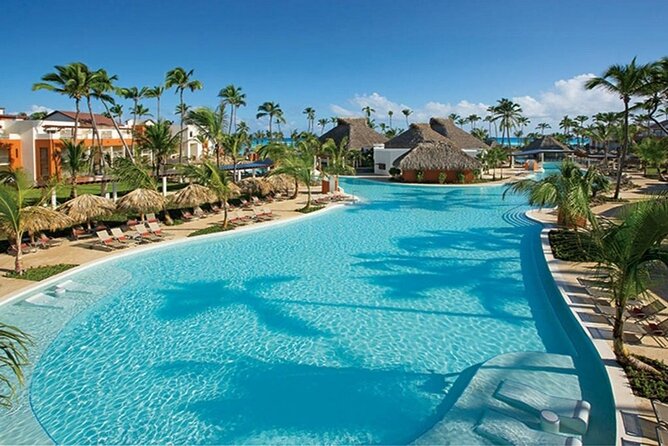 Wyndham Alltra Punta Cana -Round Trip Shuttle-Punta Cana Airport - Getting Dropped at the Right Place: No Crowd Hassles